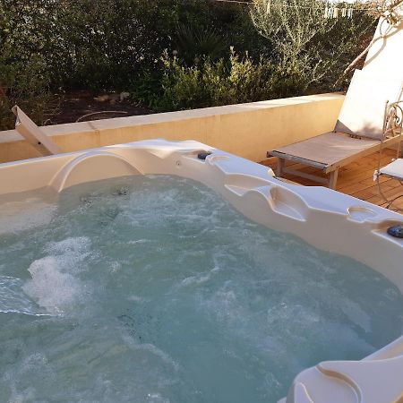 T2 Renove 100M Plage Avec Spa Privatif Entre Calvi Et Ile Rousse Lumio  Exteriér fotografie